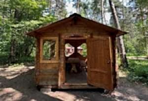 Деревянная беседка